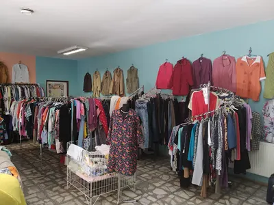 Super Ciuszek Odzież Używana. Stara porcelana. Sprzęty wyposażenia domu